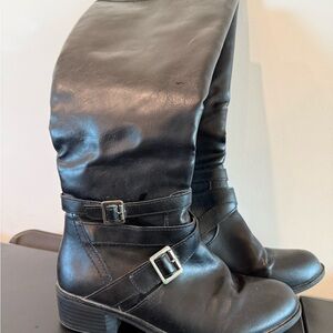 Black Leather Buckle Boots
